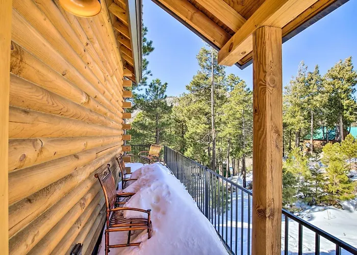 Holiday home Luxury Mountain W/ Furnished Deck + Views!